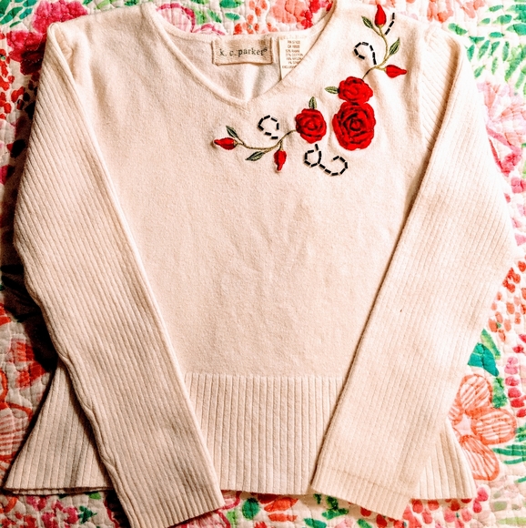 K.C PARKER V-Neck White Sweater - Picture 1 of 4